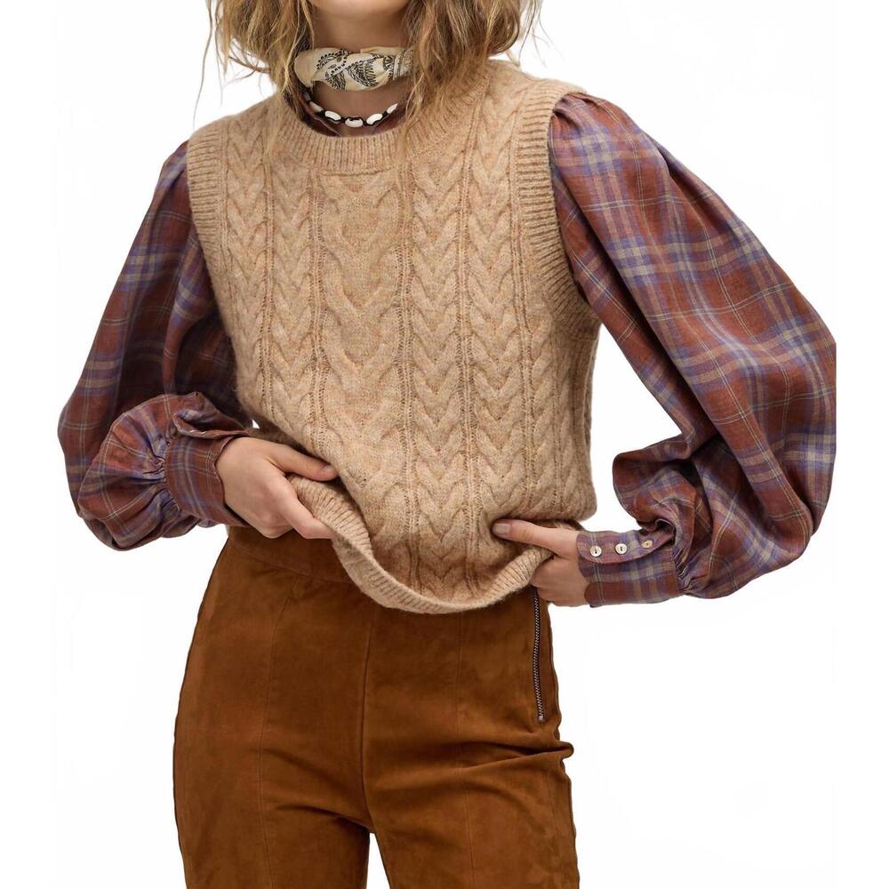 NEW LANHTROPY otto knitted vest in camel